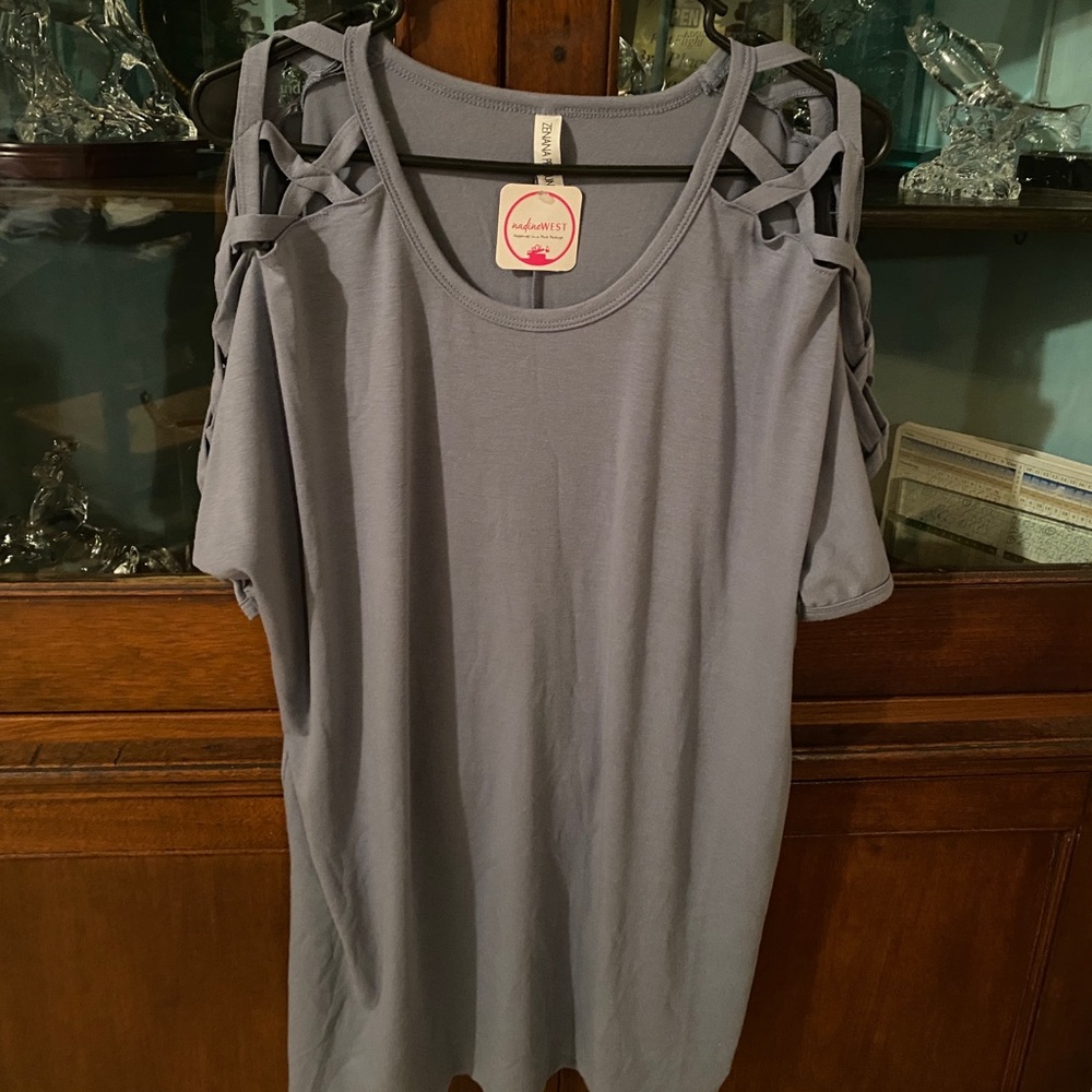 Zenana Premium shirt w/ cross stitch sleeves